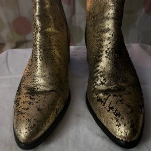 Size 8.0 Dolce Vita Gold Leather Cassius Ankle Booties